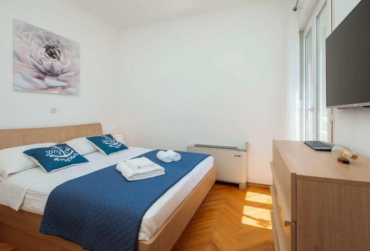 Luxury Seaside Apartment Amphora Split