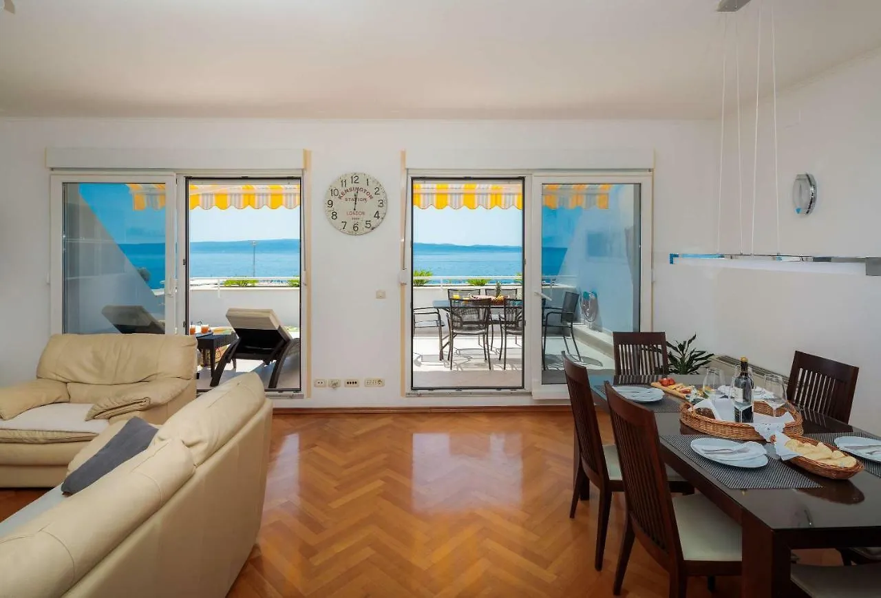 Luxury Seaside Apartment Amphora Split